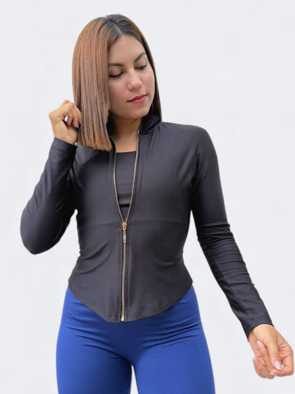 copy_5C4199F2-3FB9-40B7-BD2D-D385FFE8BE2D Chaqueta manga larga